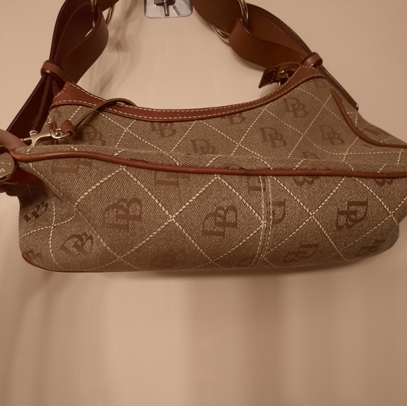 Dooney & Bourke Vintage purse - Picture 2 of 13